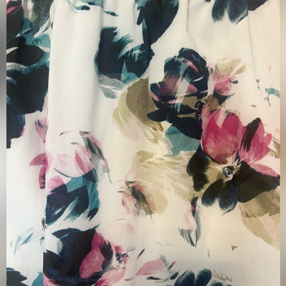 NWT Simply Vera Vera Wang Floral Sleeveless Asymetrical Hem Fit&Flare PL - Picture 2 of 14